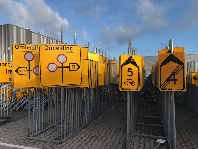 verkeersbord.jpg verkeersbord.jpg